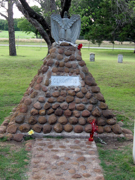 Burial Site
Burial site of the famous Indian Chief Geronimo.
