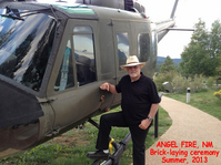 Bill_Kull_at_Helicopter.JPG