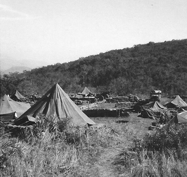 LZ Tip, Jan 67
Note the use of partially sandbagged CP tents.  These went out of favor quickly when mortars were incoming.
