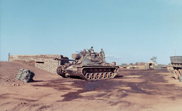 Arrival at Oasis
January, 1969.  A tank of the 1/69th arrives at LZ Oasis
