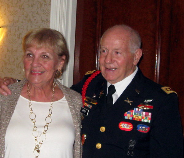 Dress Blues
FO Lt Don Keith and wife Barb at the closing Saturday evening banquet.  Don found a website to buy a set of dress blues and caught the attention of many in his well-decorated uniform.
